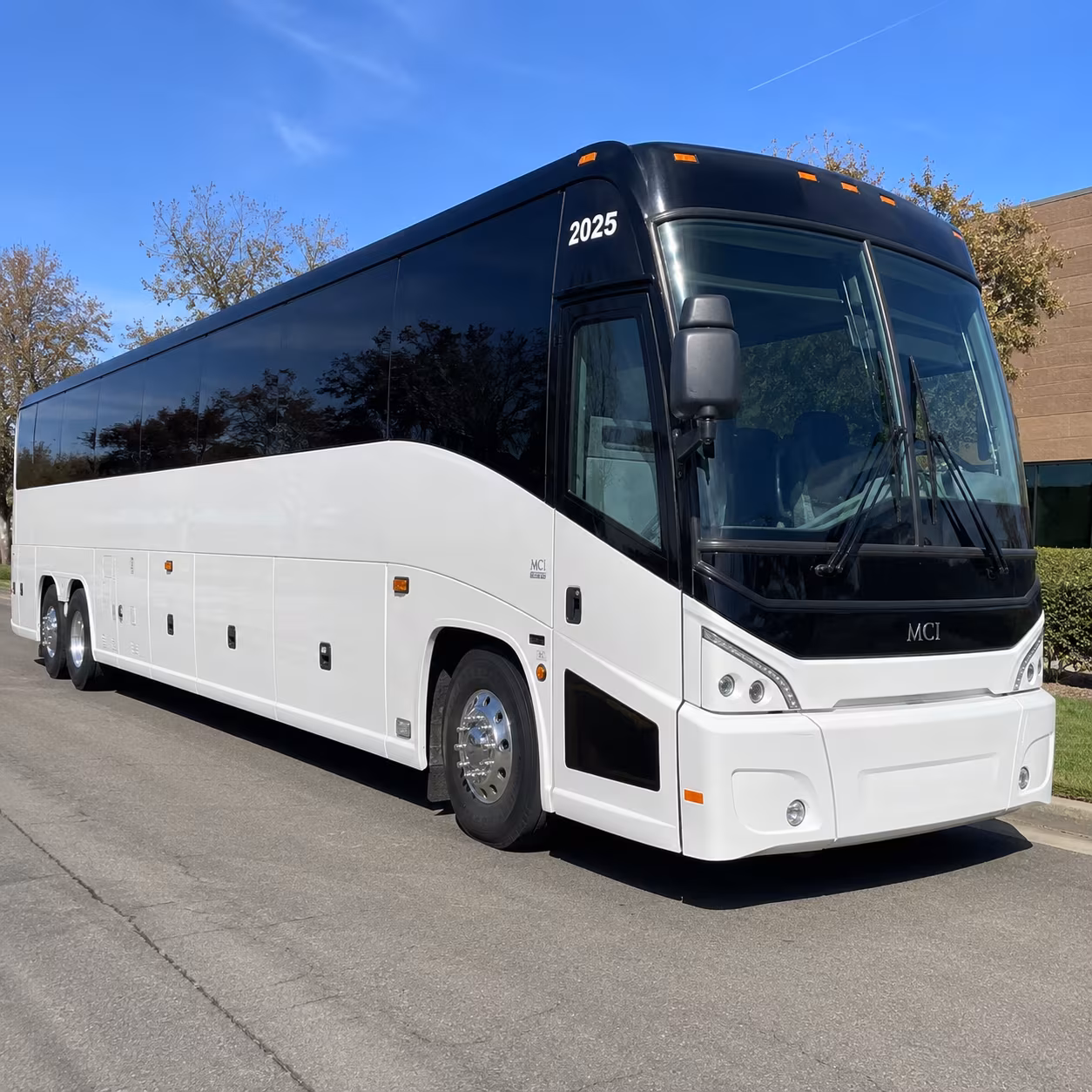 find the perfect transportation for your next airport transfer 4