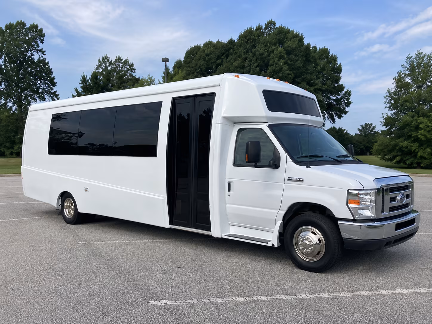 jupiter 18 passenger party bus