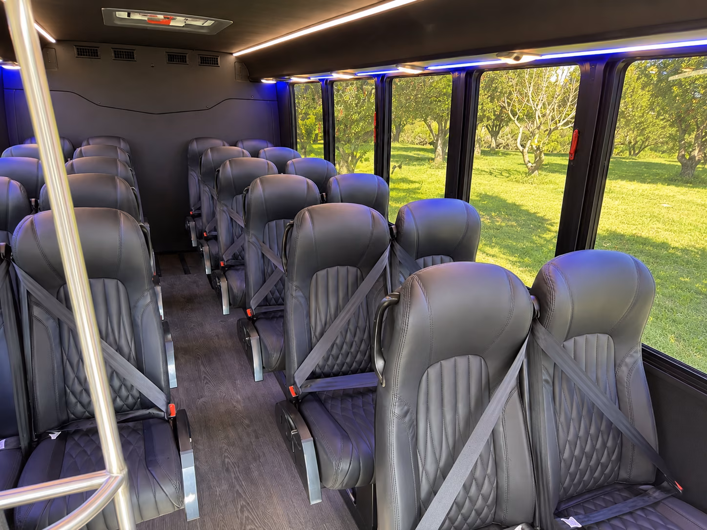 jupiter 20 passenger minibus interior
