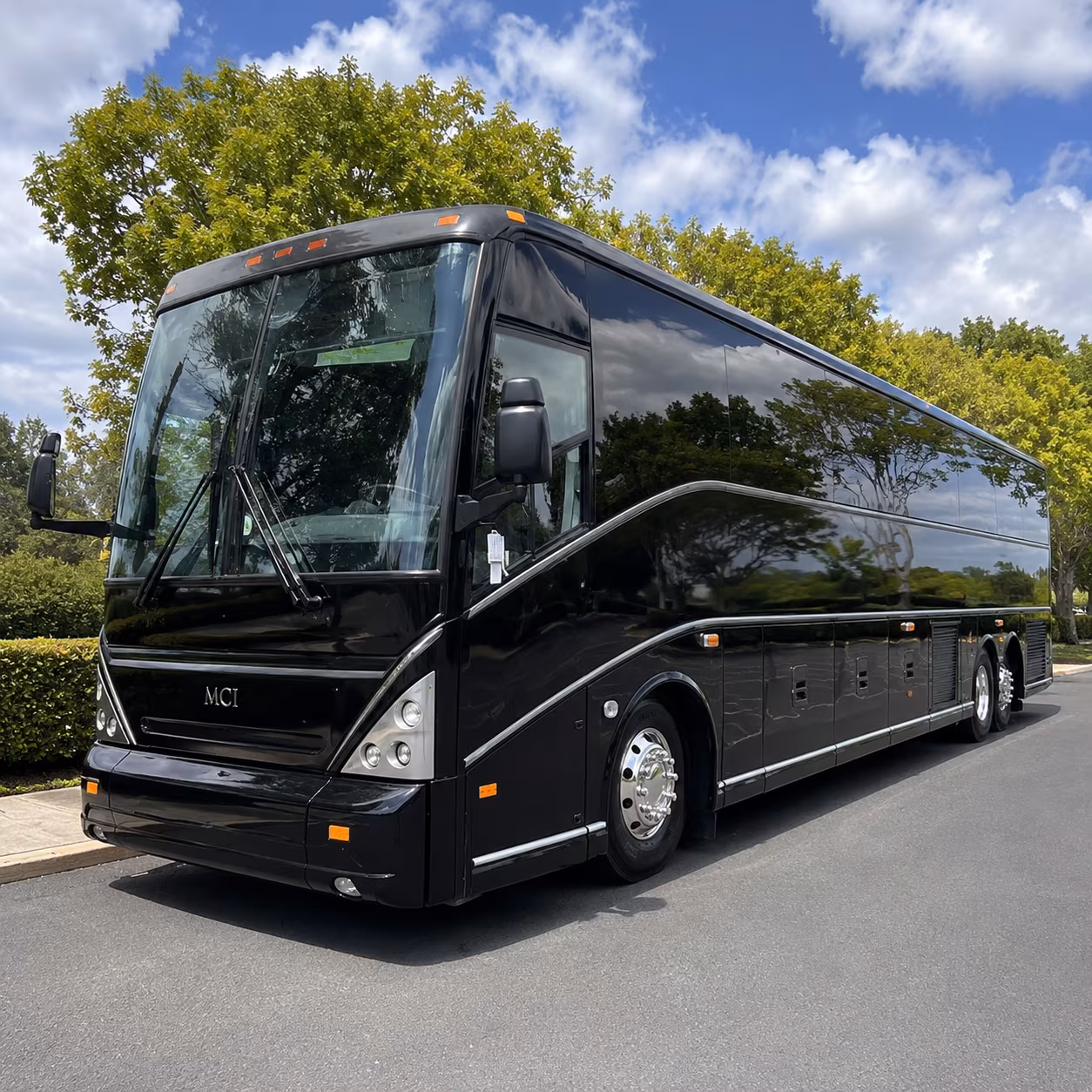 president donald j trump international airport pbi shuttle buses for jupiter groups