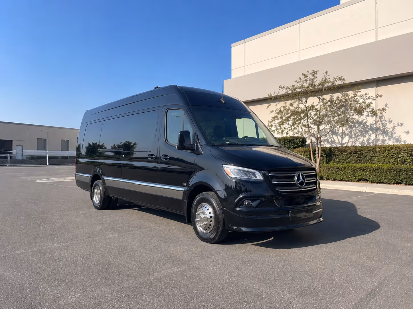 sprinter vans and minibuses for small executive groups in jupiter