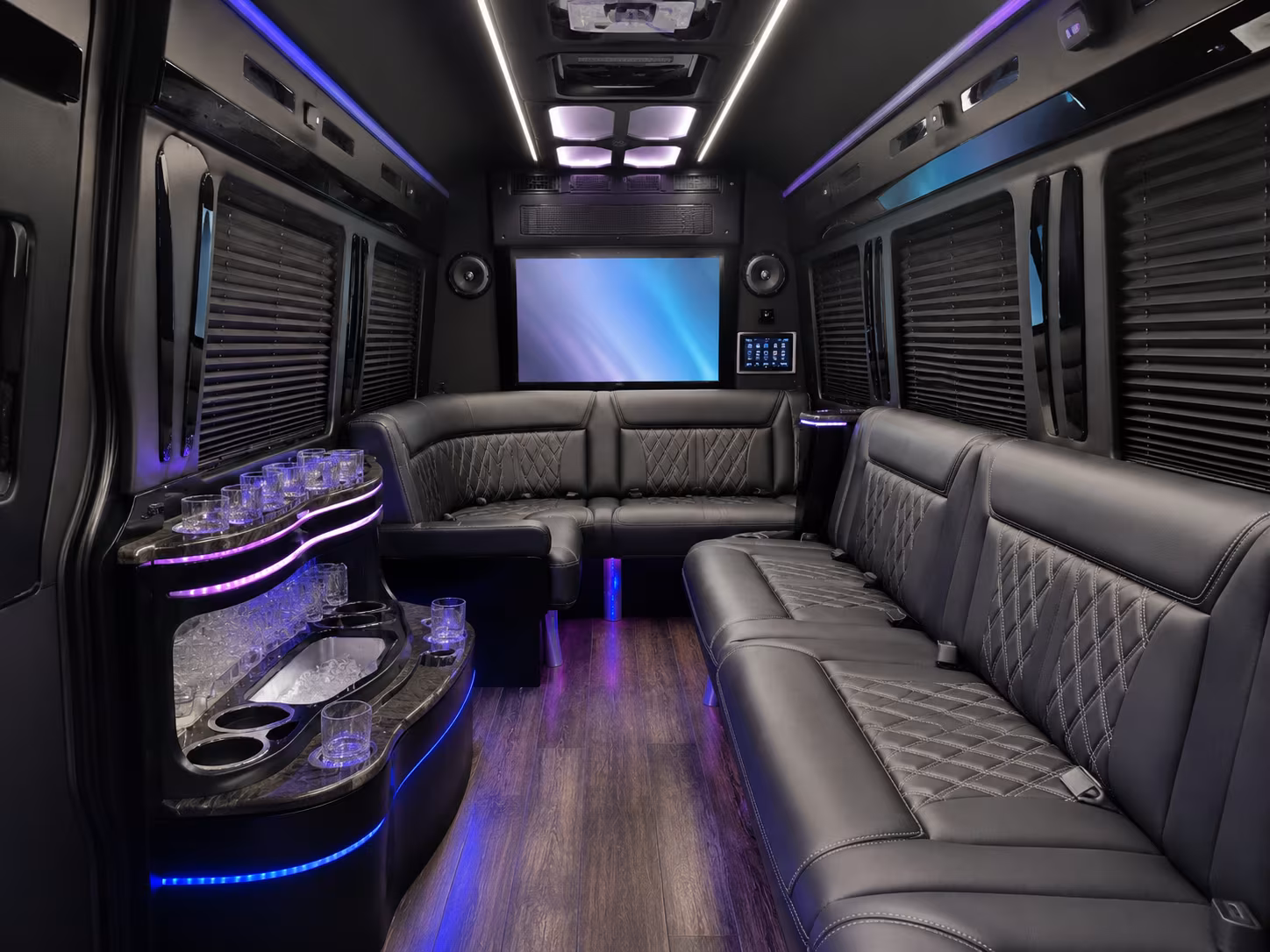 warehouse distribution group shuttle buses in jupiter